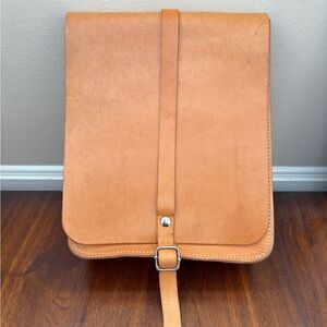 DEPARTAMENT Store Leather Backpack | Adjustable Straps | Natural Patina